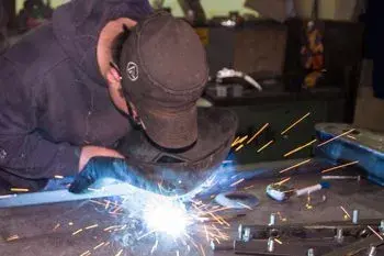 photo-contract-manufacturing-4